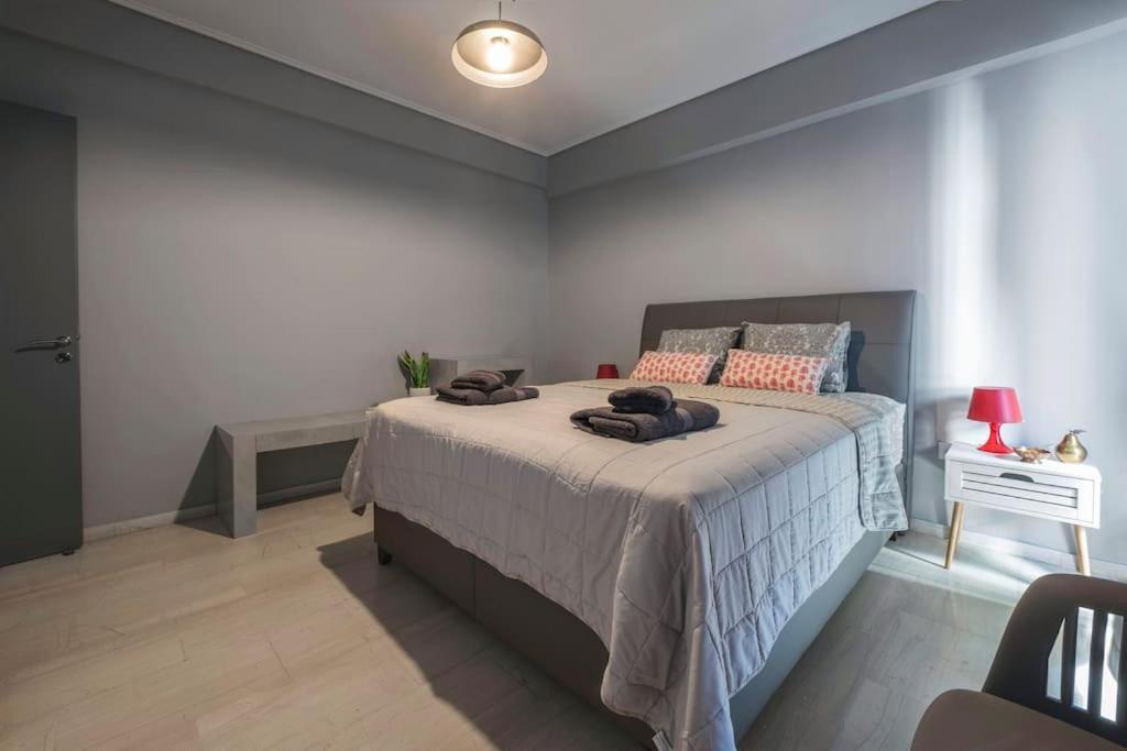 Beautiful Apt In Glyfada Center, Papandreou Street 雅典 外观 照片